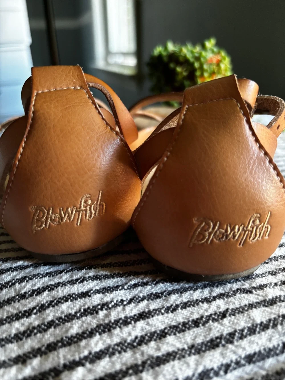 Blowfish Malibu light tan